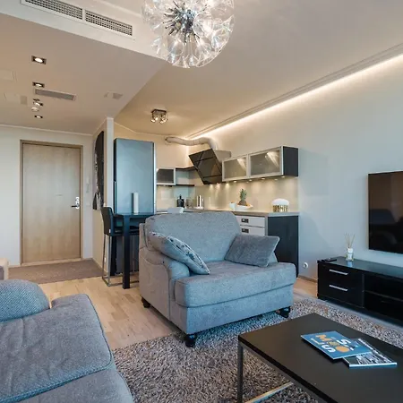 Fahle Building, Luxurious, Skyline View Flat Near Centre